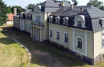 Kasteel te koop Mielno, Groot-Polen, Zijaanzicht