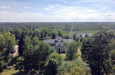 Kasteel te koop Mielno, Groot-Polen, Dronefoto