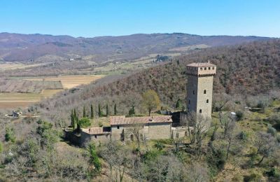Château médiéval à vendre 06060 Pian di Marte, Torre D’Annibale, Ombrie:  Drone