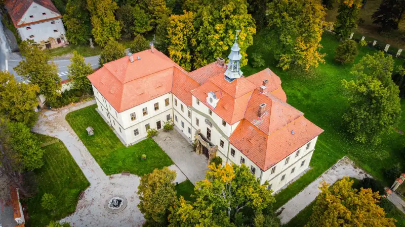 Château à vendre Mirošov, Région de Pilsen,  République tchèque, 1