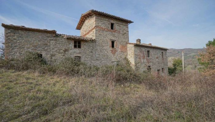 Landelijk huis te koop 06019 Umbertide, Umbria,  Italië