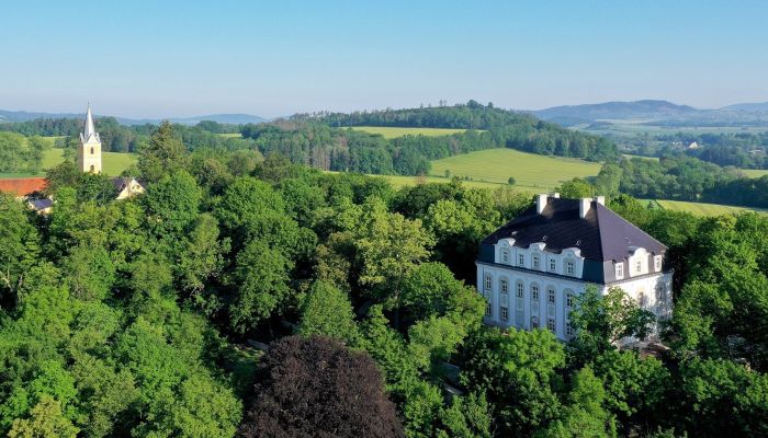 Kasteel te koop Piszkowice, Neder-Silezië,  Polen