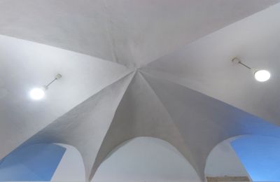 Kasteel te koop Sławnikowice, Slawnikowice 99, Neder-Silezië, Kelder
