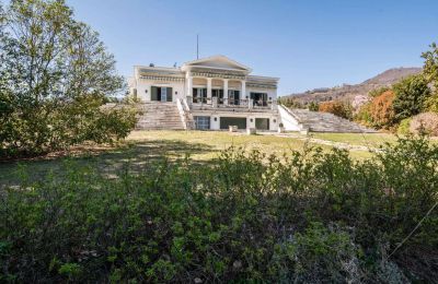 Villa historique à vendre 28040 Lesa, Piémont:  Terrain
