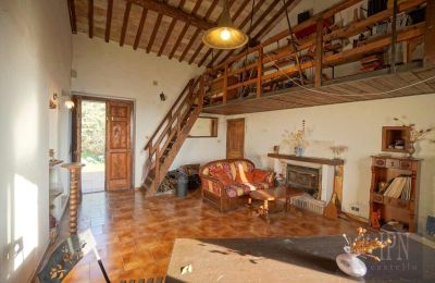 Ferme à vendre 06019 Preggio, Ombrie:  Vue intérieure 1