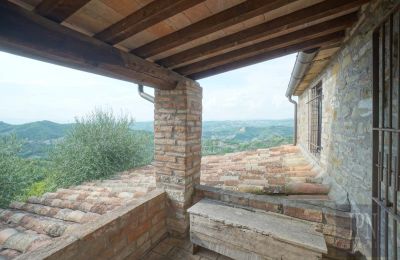 Landelijk huis te koop 06026 Pietralunga, Umbria, Terras