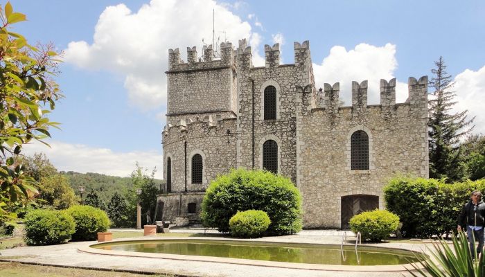 Château médiéval Collemancio 3