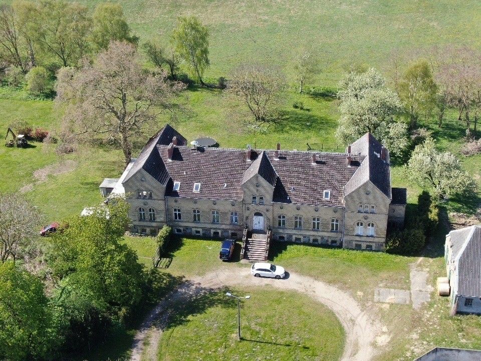 Images Te koop: landhuis met grond in Duitsland, nabij de Oostzeekust