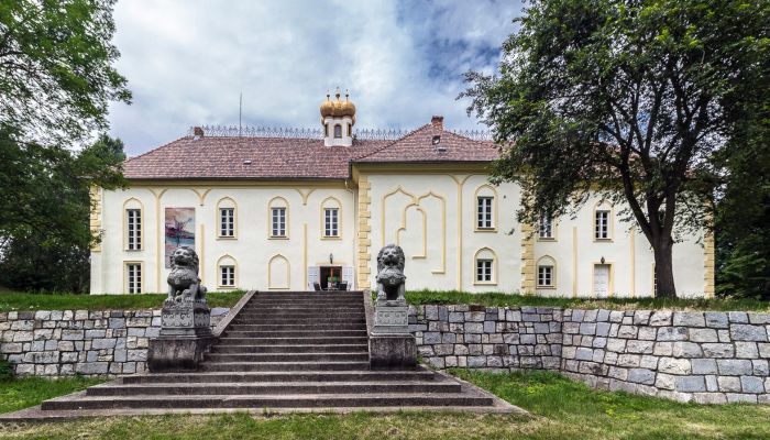 Kasteel te koop Szombathely, Graafschap Vas,  Hongarije