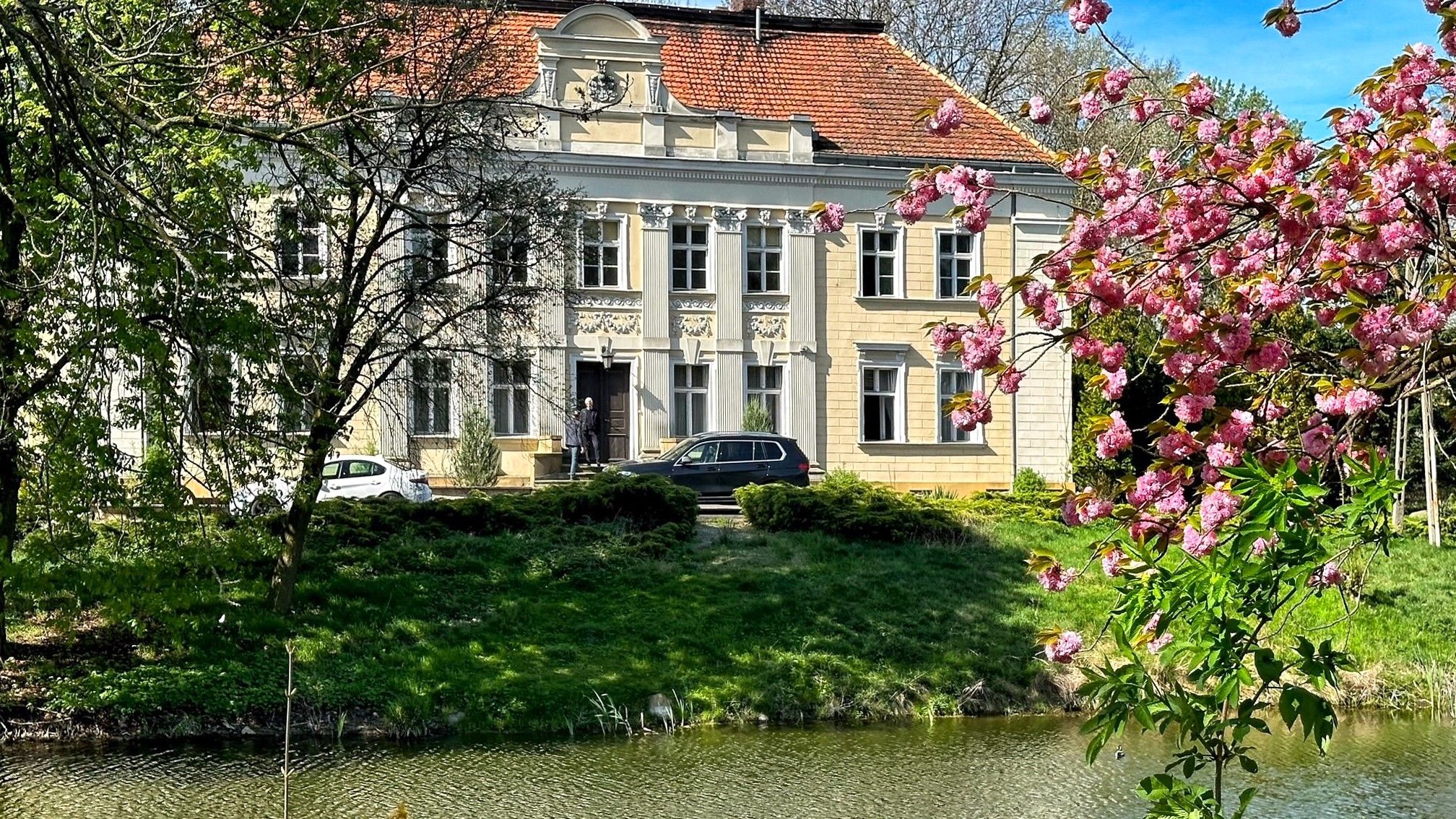 Images Classicistisch landhuis in Gola bij Gostynin, Wielkopolska
