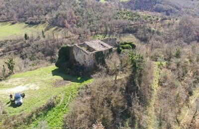 Château médiéval à vendre 06026 Pietralunga, Ombrie:  