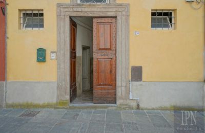 Maison de ville à vendre 06019 Umbertide, Piazza 25 Aprile, Ombrie:  