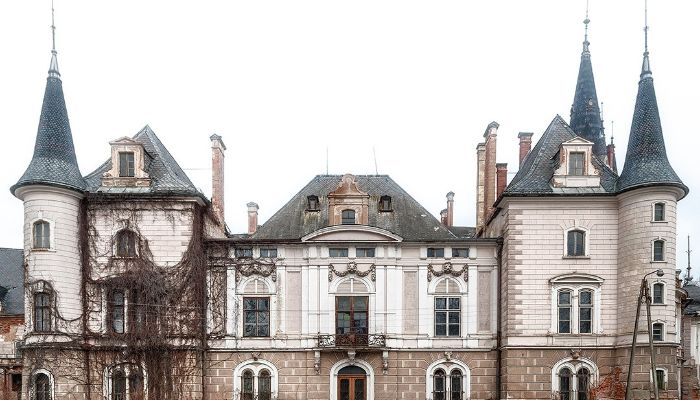 Bożków, Basse-Silésie - Château d’importance culturelle en Pologne