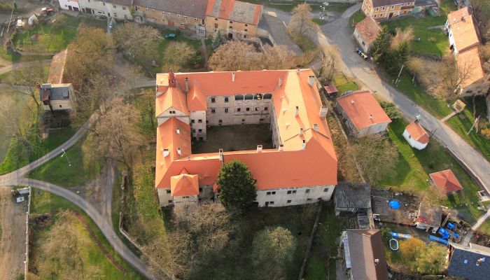 Château à vendre Štětí, Région d'Ústí nad Labem,  République tchèque