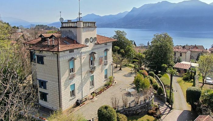 Historische villa te koop Verbania, Piemonte,  Italië