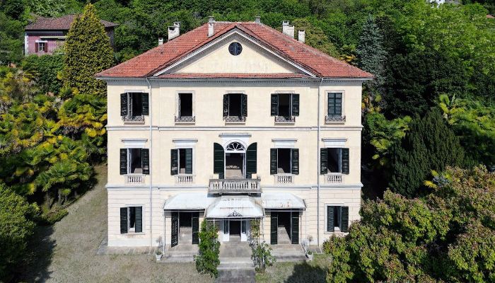 Villa historique à vendre 28824 Oggebbio, Piémont,  Italie