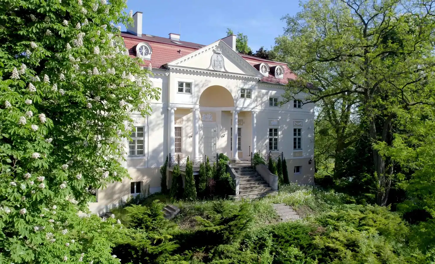 Images Schloss Romberg: Uniek kasteel bij Wrocław, Neder-Silezië