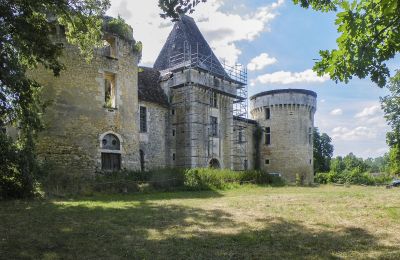 Château médiéval Périgueux, Nouvelle-Aquitaine