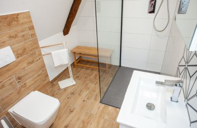Landhuis te koop Sędzisław, Dwór w Sędzisławiu, Neder-Silezië, Badkamer