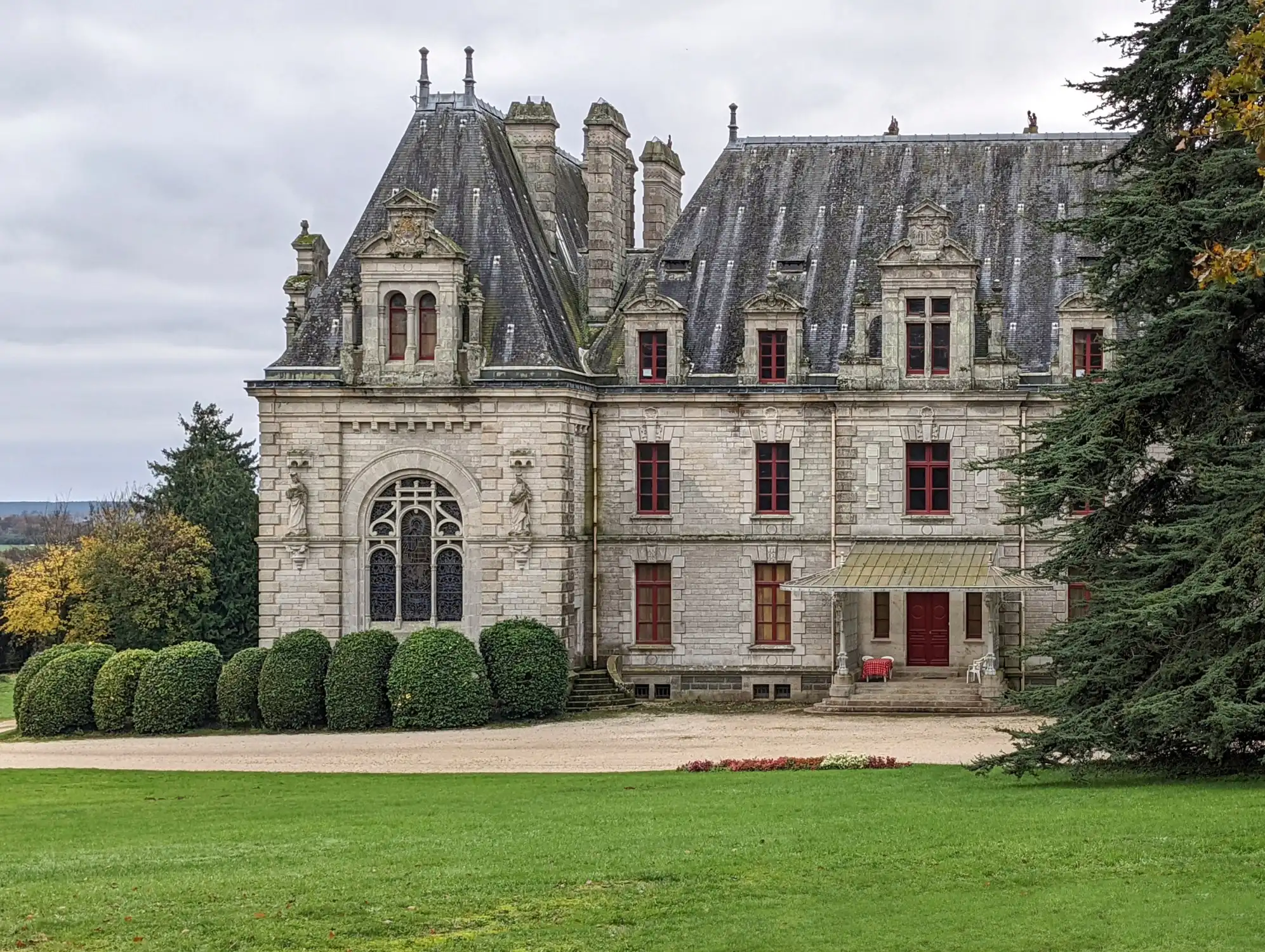 Photos Château in der Bretagne mit 24 Hektar Land