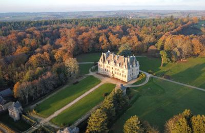Propriétés, Château exceptionnel du 19ème siècle en Bretagne