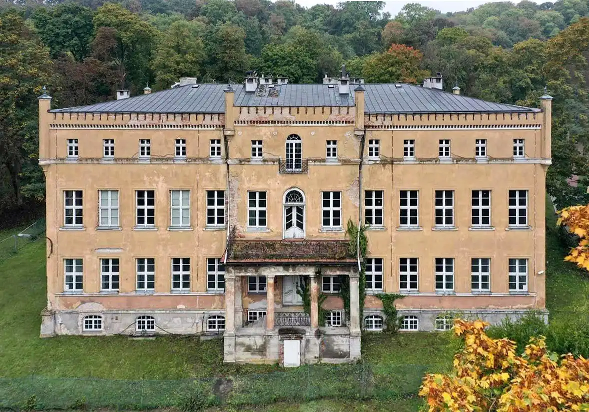 Images Schloss Tamsel - Pałac w Dąbroszynie - polnisch-deutsche Grenze