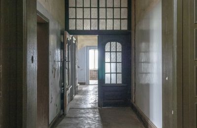 Kasteel te koop Kujawy, Prudnicka 1b, Opole, Gang