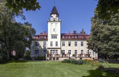 Kasteel te koop Częstochowa, Silezië, Achteraanzicht