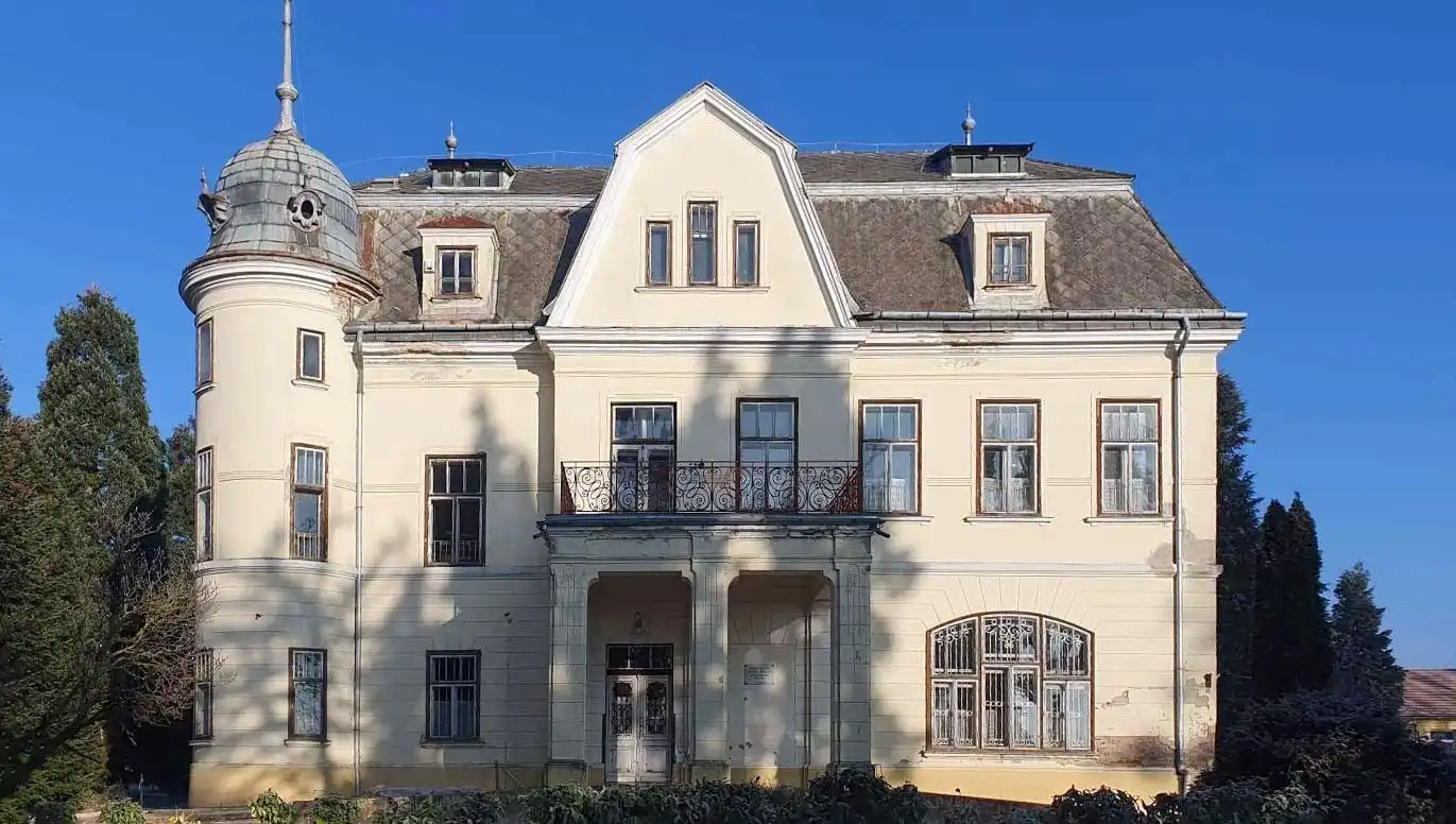 Images Investeerder gezocht voor kasteel in de provincie Somogy, Hongarije
