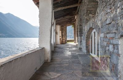 Historisch vastgoed te koop Brienno, Lombardije, Terras