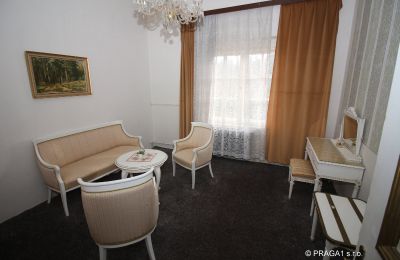 Landhuis te koop Karlovy Vary, Karlovarský kraj, Foto 12/15