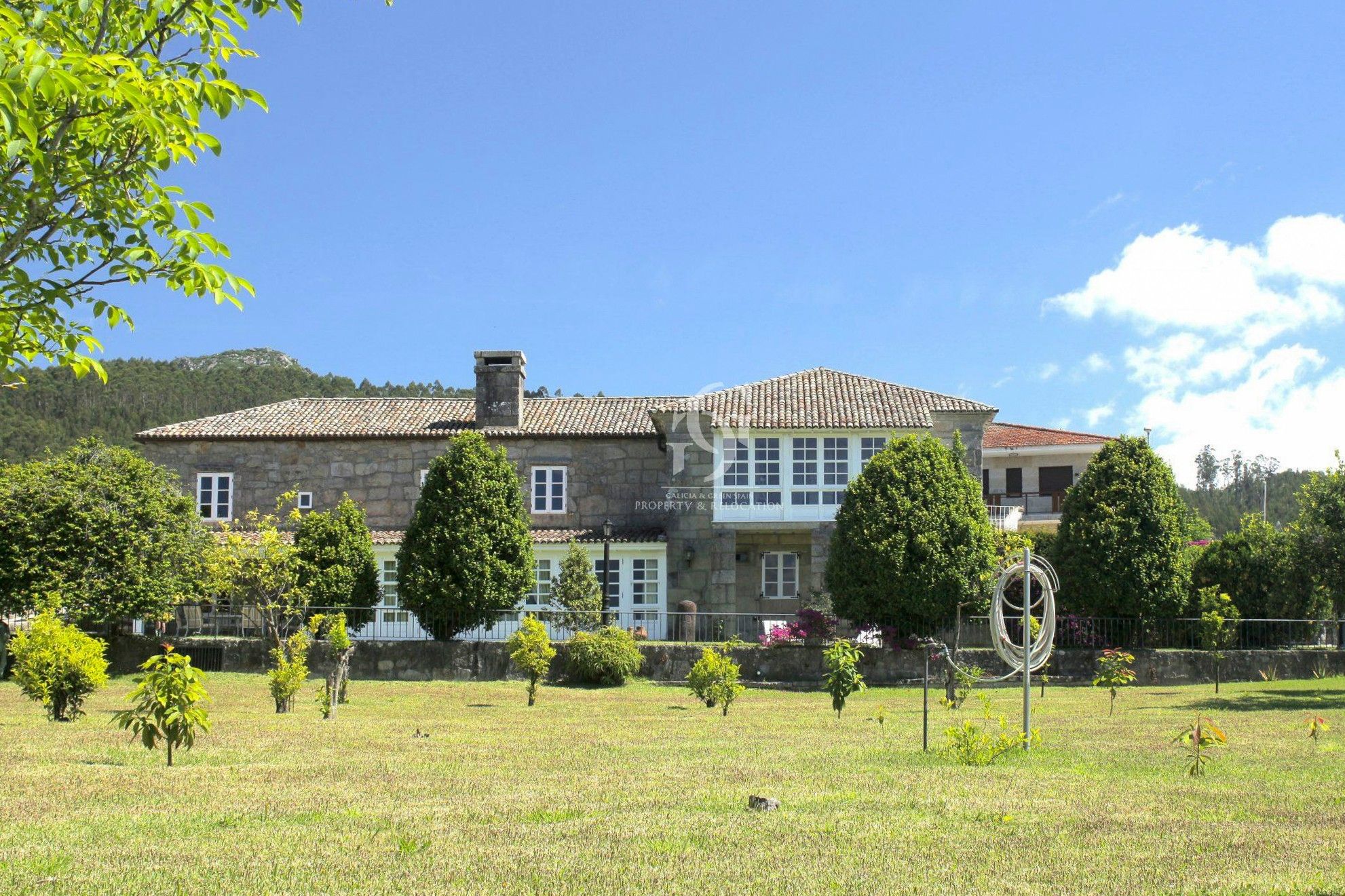 Photos Ehemaliges Rektorat/Pazo mit Kapelle in Galizien