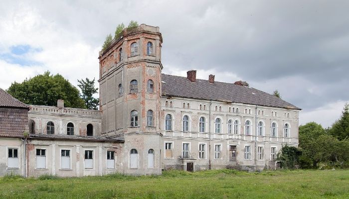 Kasteel te koop Cecenowo, Pommeren,  Polen
