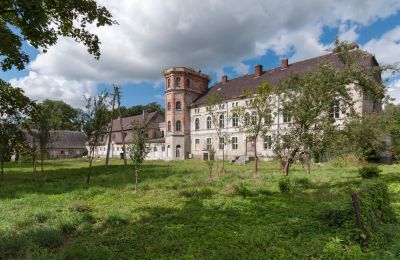 Kasteel te koop Cecenowo, Pałac w Cecenowie, Pommeren, 2016