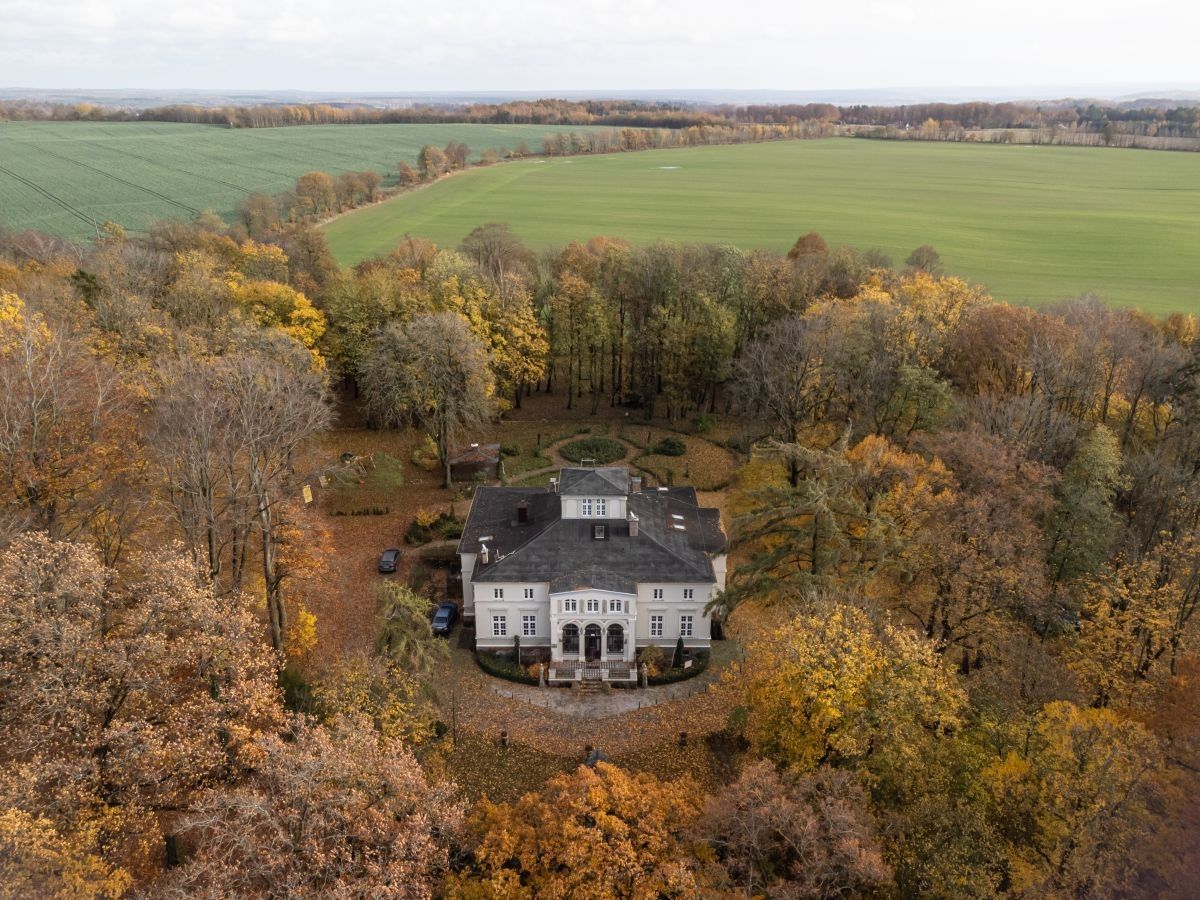 Images Landhuis in Lisewo, gelegen in het noordwesten van Gdansk