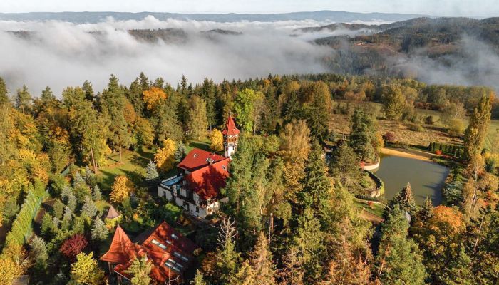 Kasteel Karlovy Vary, Karlovarský kraj