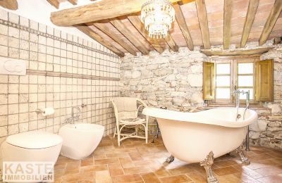 Maison de campagne à vendre Pescaglia, Toscane:  Salle de bain