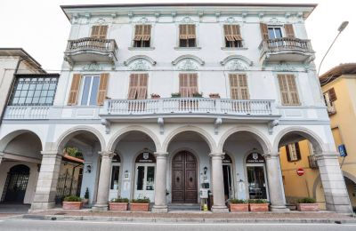Villa historique à vendre 28040 Lesa, Via Portici, Piémont:  