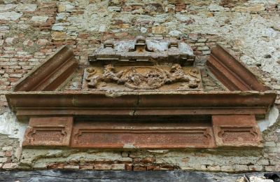 Landhuis te koop Košice-regio, renesančný kaštieľ