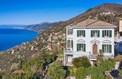 Propriétés, Villa historique exclusive en Ligurie avec vue fantastique sur la mer