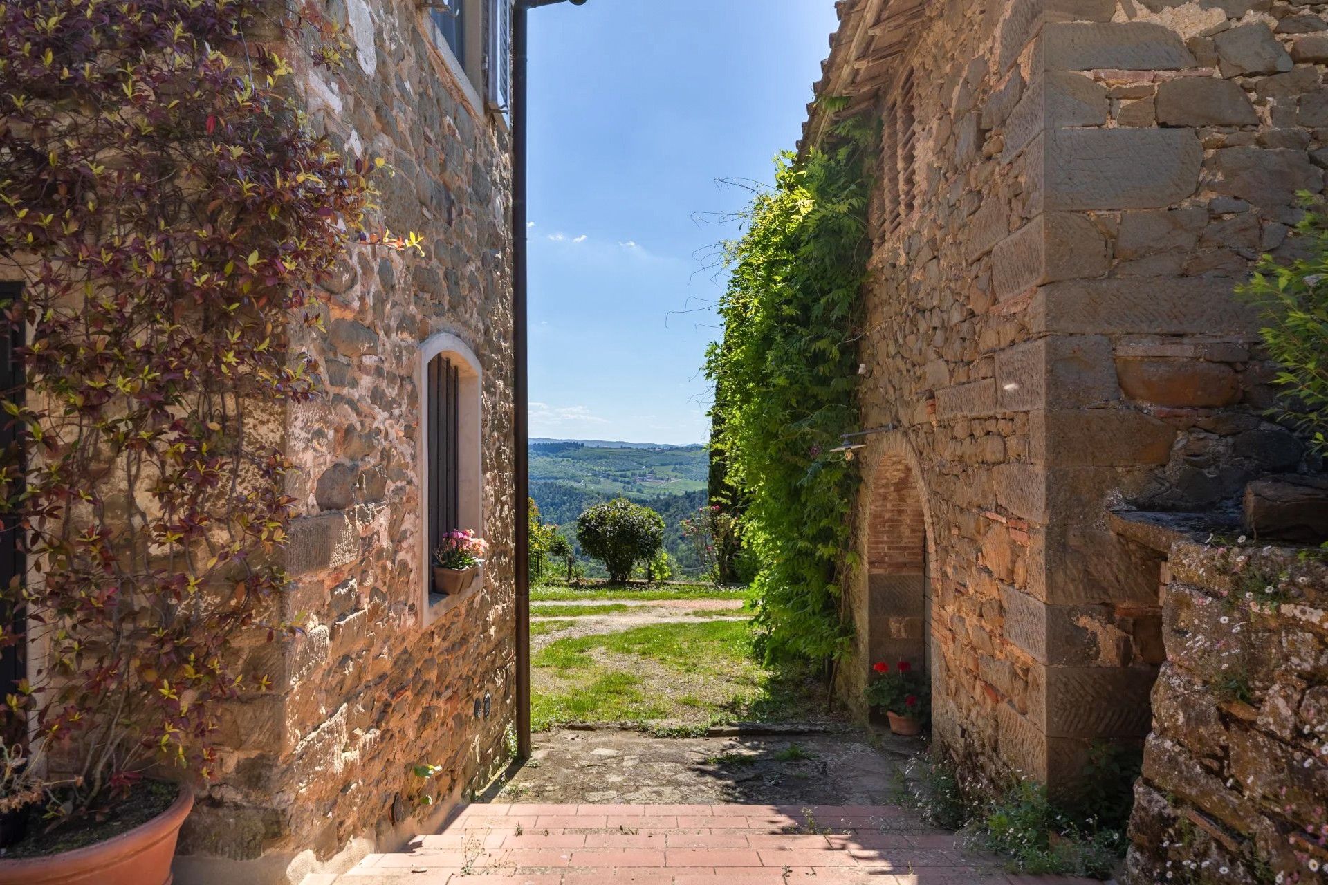 Photos Maison de campagne avec caractère, près de Greve in Chianti