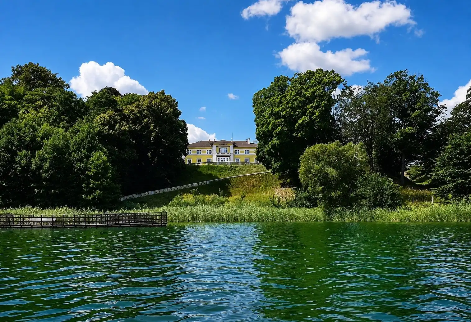 Photos Manoir au bord d'un lac en Mazurie, près d'Olsztyn