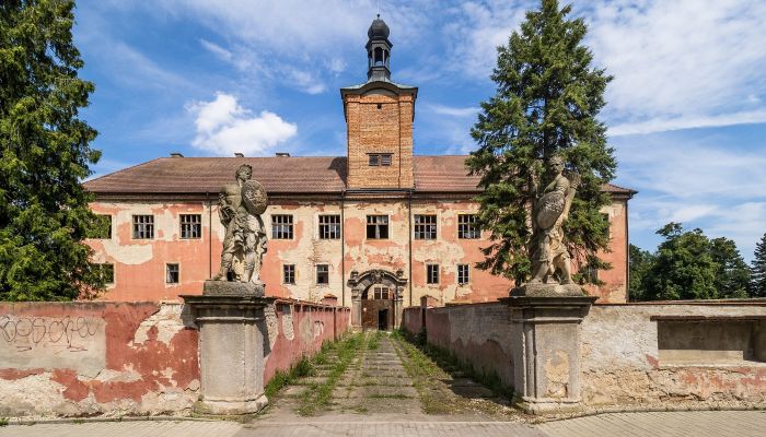 Kasteel Kounice, Středočeský kraj
