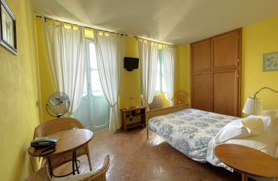 Historische villa te koop Bee, Piemonte, Slaapkamer
