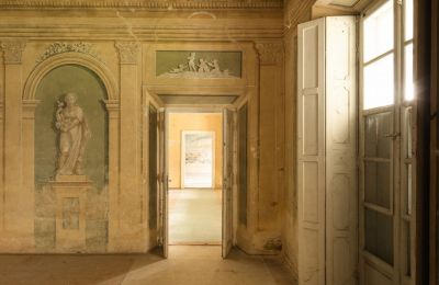 Landhuis te koop Rożnów, Dwór w Rożnowie, Klein-Polen, Foto 8/25