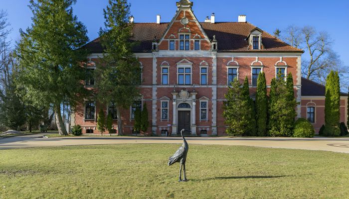 Kasteel te koop Leźno, Pommeren,  Polen