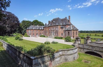 Kasteel te koop Gisors, Normandie, Vooraanzicht