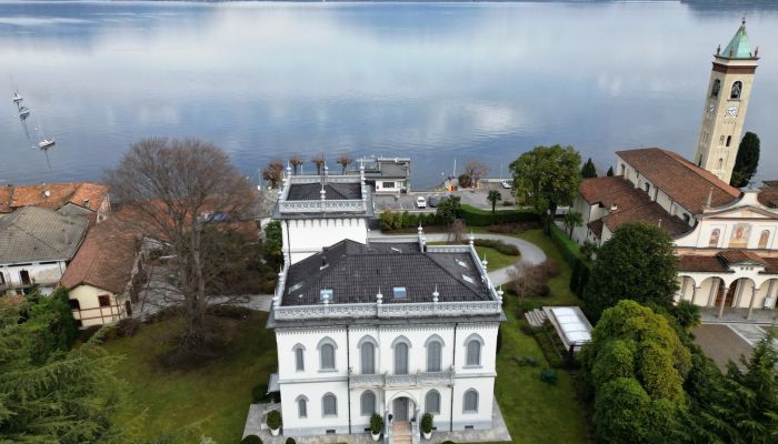 Demeure de la Belle Époque sur le lac Majeur