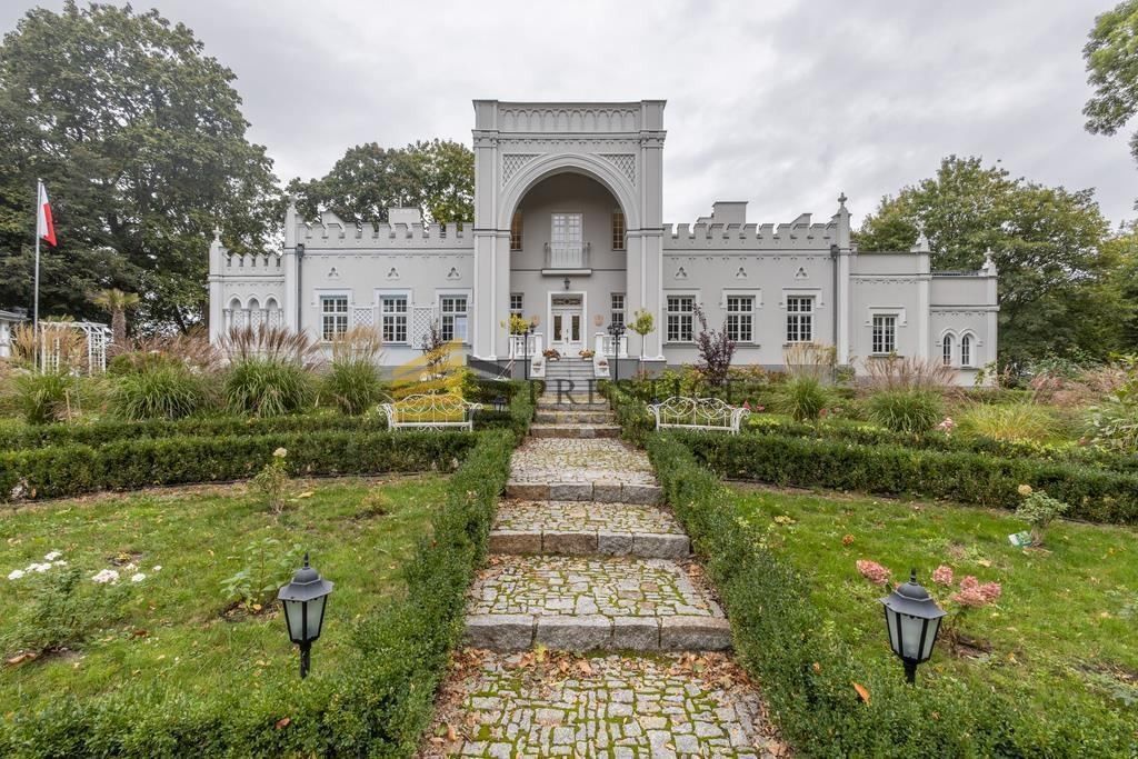 Images Luxueus landgoed bij Warschau - wijngaard, heliport