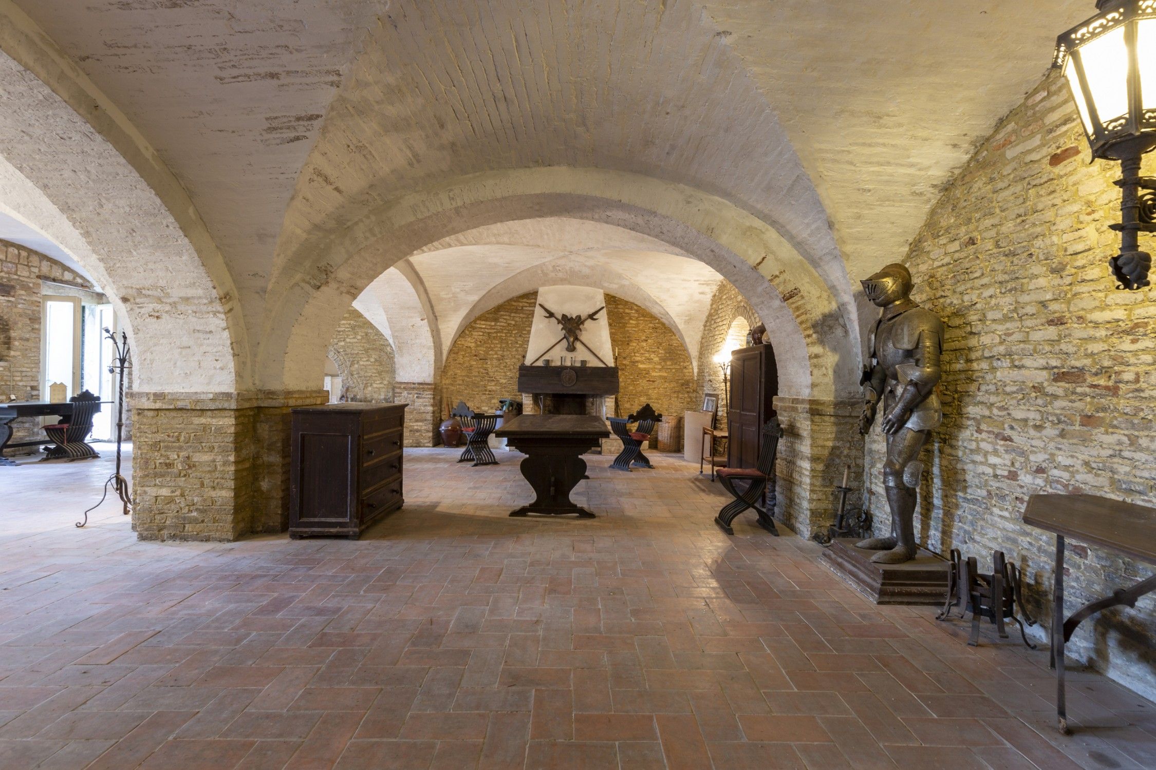Photos Demeure italienne avec intérieur historique et jardin